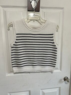 moon & madison White and Black Striped Knit Tank